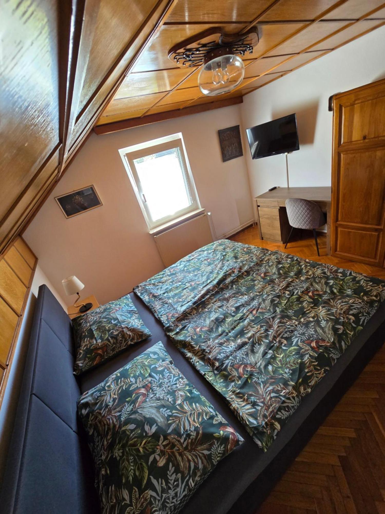 Apartments Boldin ブレッド 部屋 写真