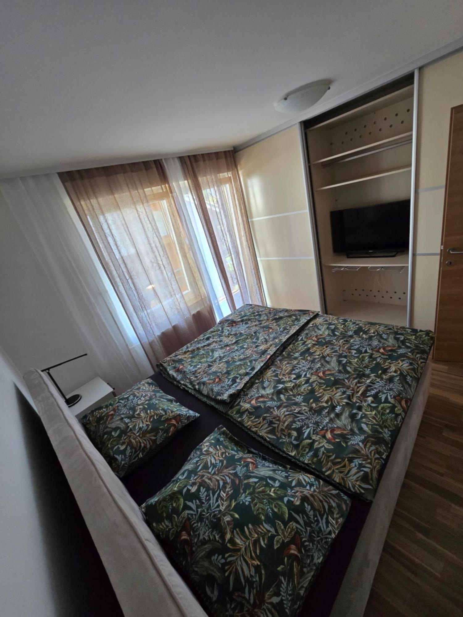 Apartments Boldin ブレッド 部屋 写真