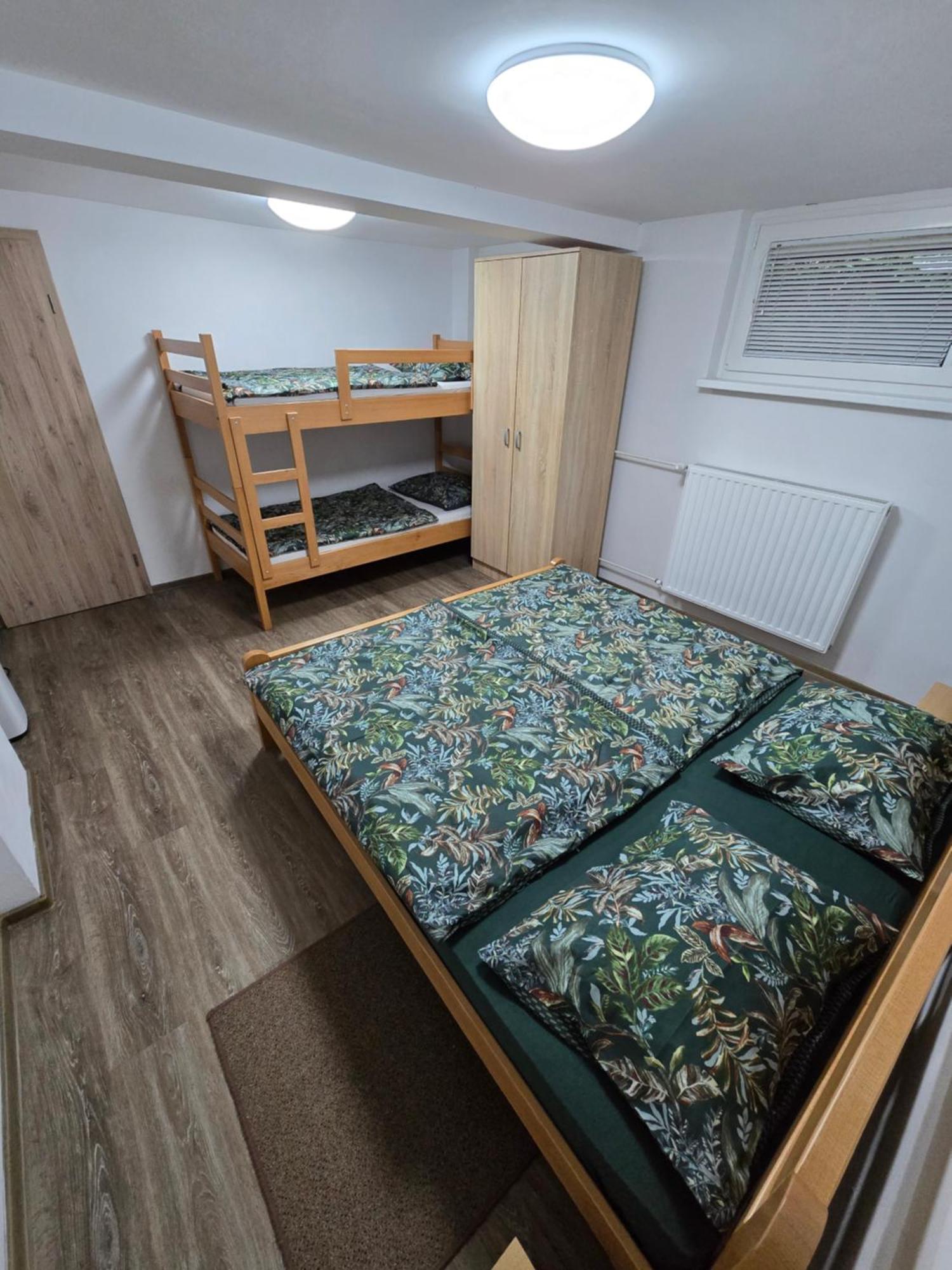 Apartments Boldin ブレッド 部屋 写真